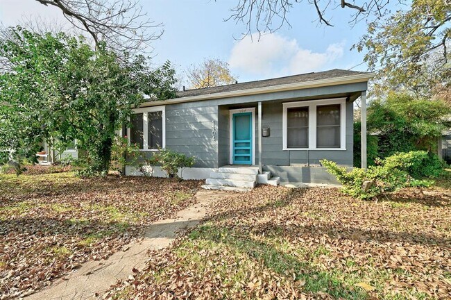 Building Photo - 1104 Bouldin Ave