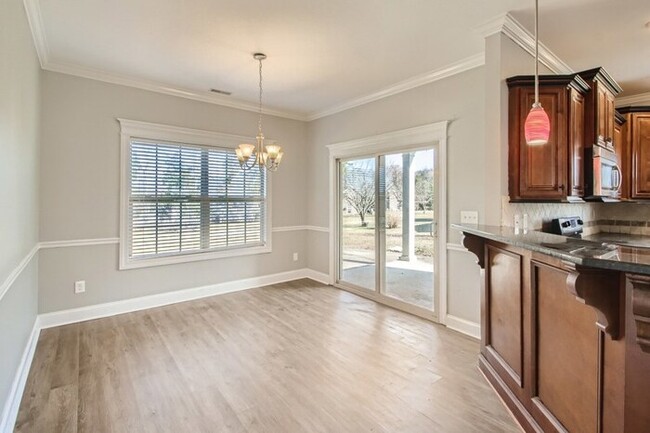 Foto del edificio - 1306 Crescent Ridge Drive, Murfreesboro, T...