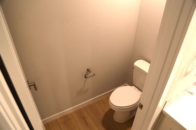 Foto del edificio - New 3 bed 2.5 Bath Townhome Ready for You!