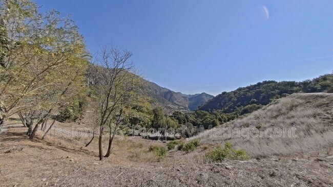 Building Photo - 1210 Toro Canyon Rd