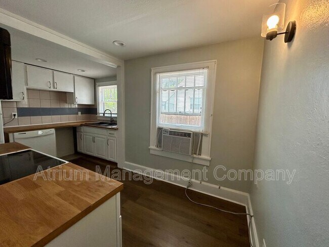 Foto del edificio - 1026 12th St N