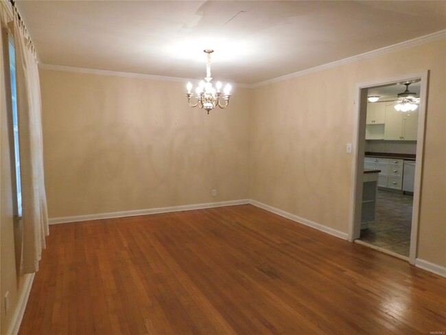 Foto del edificio - 127 N Wildwood Dr