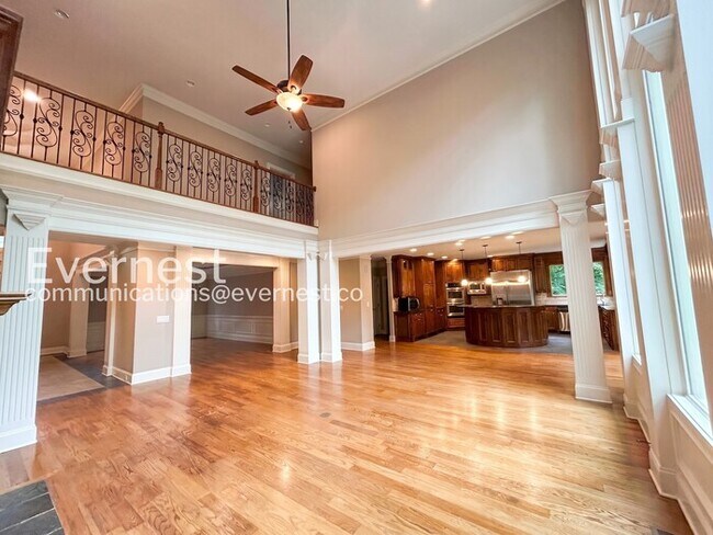 Building Photo - 4002 Moheb St SW