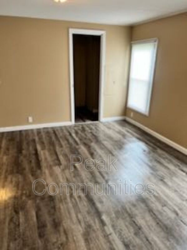 Foto del edificio - 186 Peach St