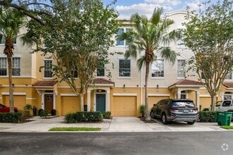 Building Photo - 3183 Bayshore Oaks Dr