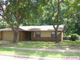 Foto principal - 4413 S Cypress Ave