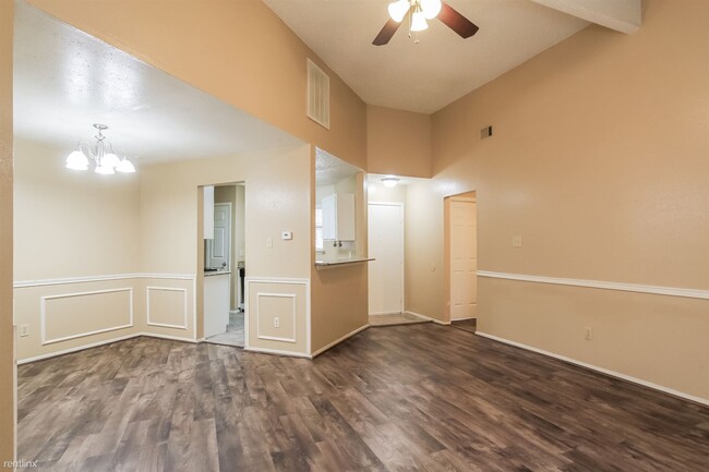 Building Photo - 3 br, 2 bath House - 727 Northlawn Dr