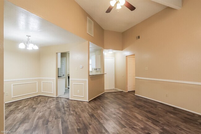 Foto del edificio - 3 br, 2 bath House - 727 Northlawn Dr
