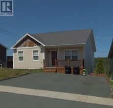 Building Photo - 180 Ladysmith Dr