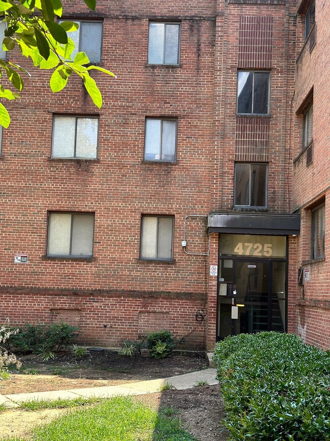 Foto del edificio - 3 Bed 1 Bath SW DC
