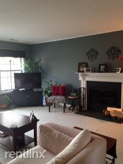 Foto del edificio - 801 Misty Meadow Ln