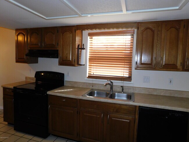 Building Photo - 5650 N Banana River Blvd