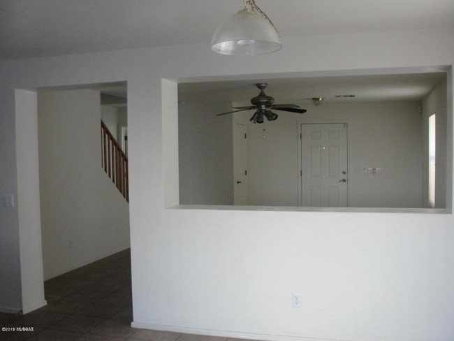 Building Photo - 4215 E Stone River Dr