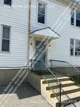 Building Photo - 502 Mount Laurel Rd