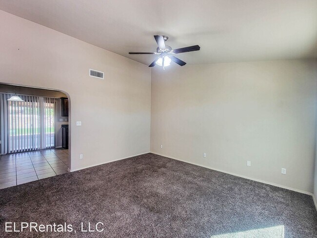 Building Photo - 3 br, 2.5 bath House - 7253 Copper Canyon Dr