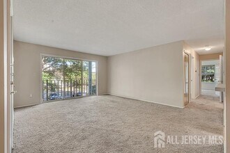 Building Photo - 282 Kempsey Dr
