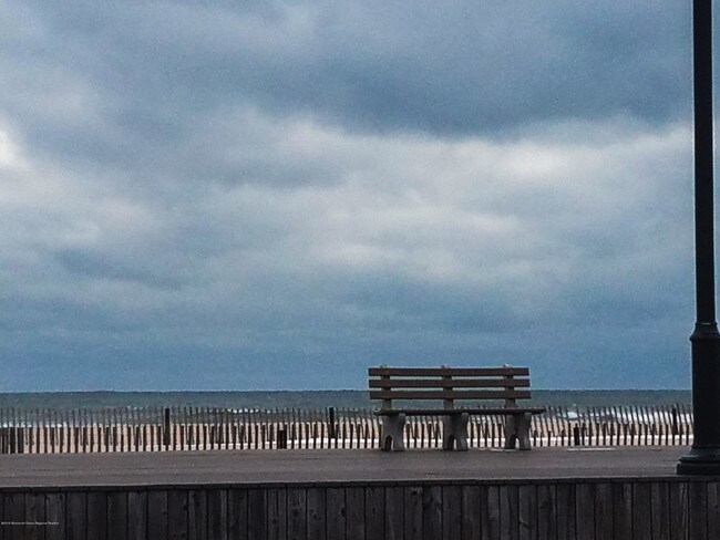 Foto del edificio - 605 Ocean Ave