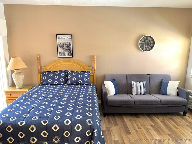 Foto del edificio - 9895 Perfect Dr