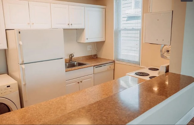 Building Photo - 309 St John St