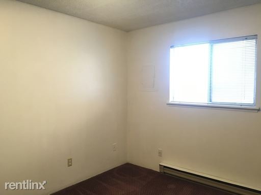 Building Photo - 1 br, 1 bath  - 702 N 2nd St Apt 9 Apt 9