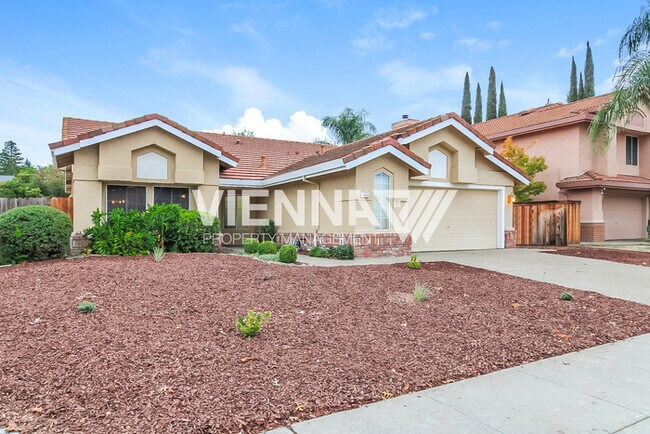 Foto del edificio - 1418 Lorimer Way