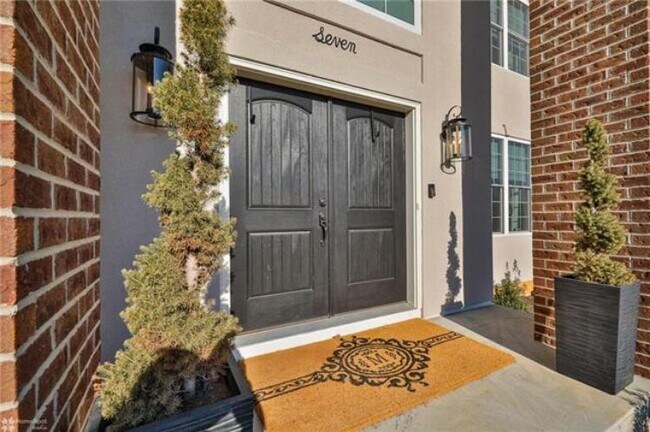 Foto del edificio - 7 Creek View Ct