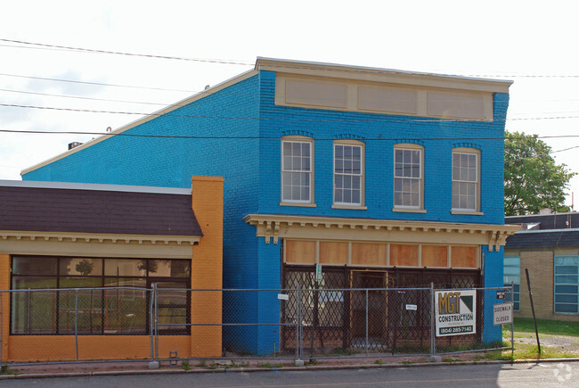 Building Photo - EcoFlats/Brook Alley Apartments