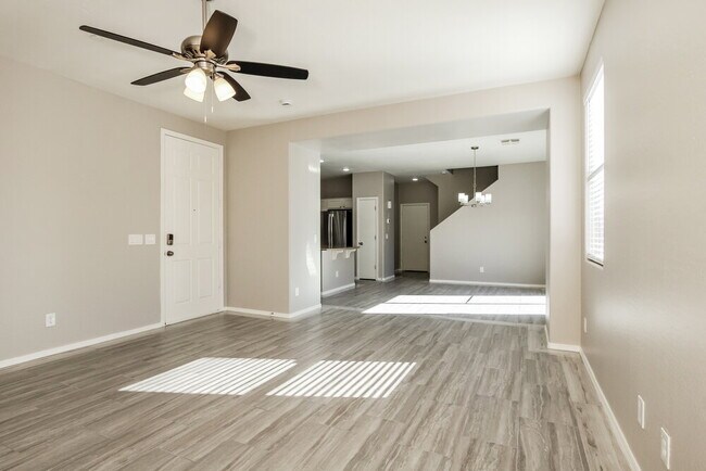 Foto del edificio - 943 E Agua Fria Ln