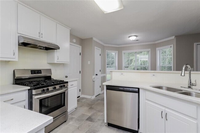 Foto del edificio - 3576 Mitchells Glen Ct