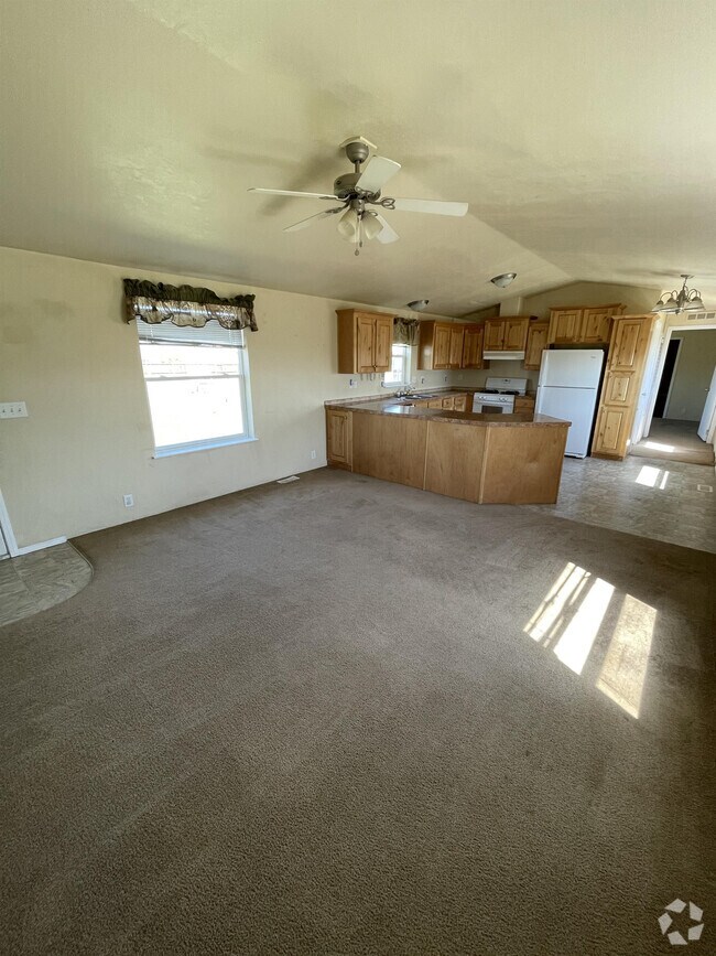 Sun Prairie Village Apartments under 1,500 Great Falls, MT 1