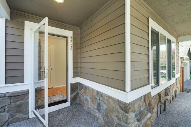 Foto del edificio - 3Bd/2.5Ba Redmond House