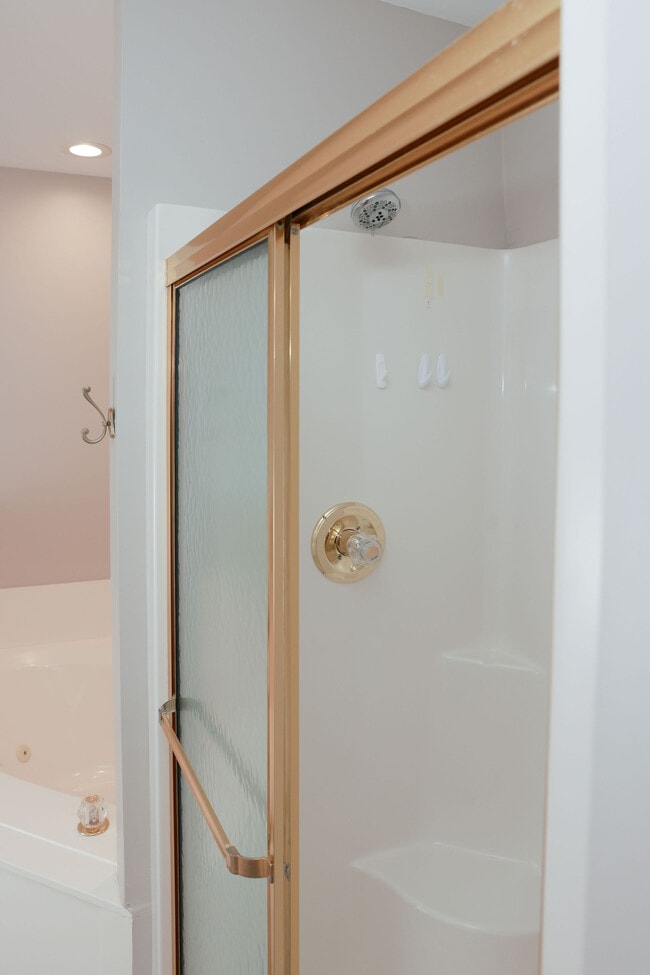 Building Photo - 3288 Snaffle Rd