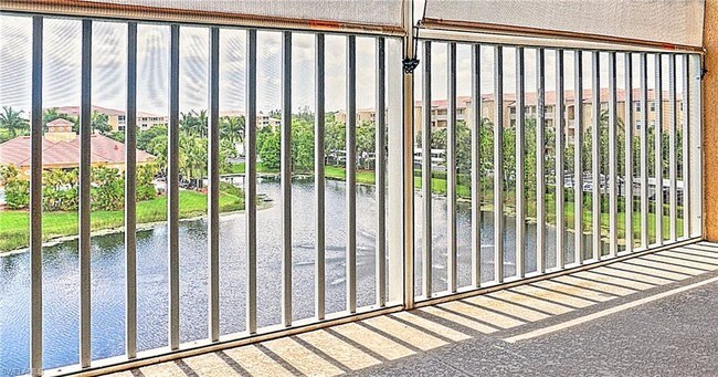 Foto del edificio - 8270 Pathfinder Loop