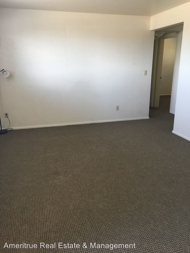 Building Photo - 2091 Nevada Ave