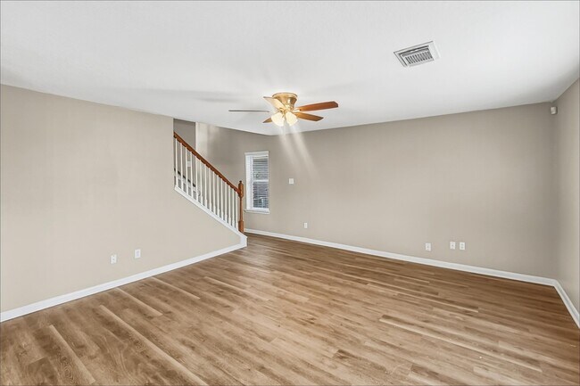 Building Photo - 1711 Mickle Creek Dr