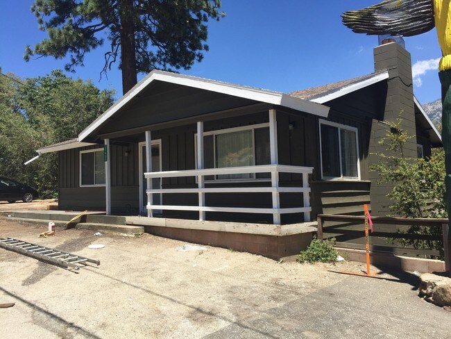 Foto del edificio - 23400 CA-243