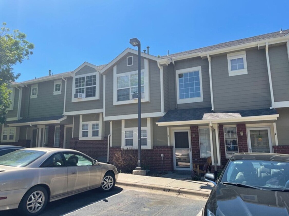 9138 Gale Blvd, Thornton, CO 80260 House Rental in Thornton, CO