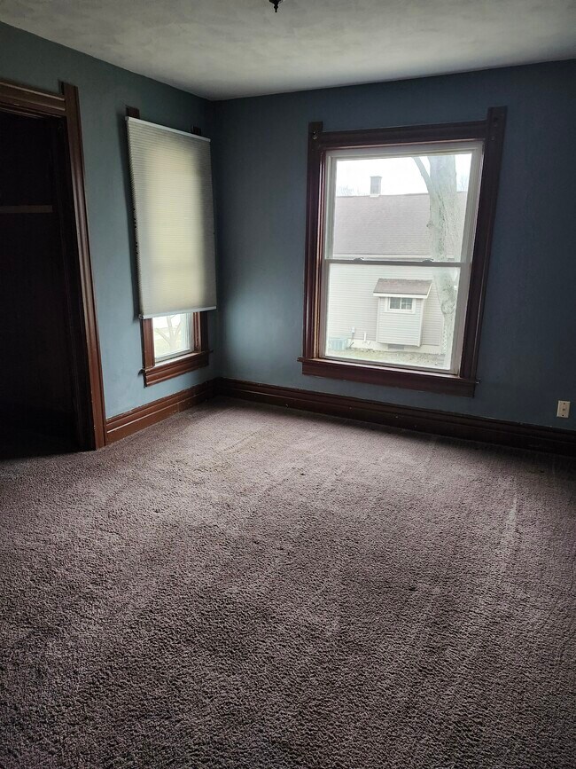 Foto del edificio - 535 S Maple St