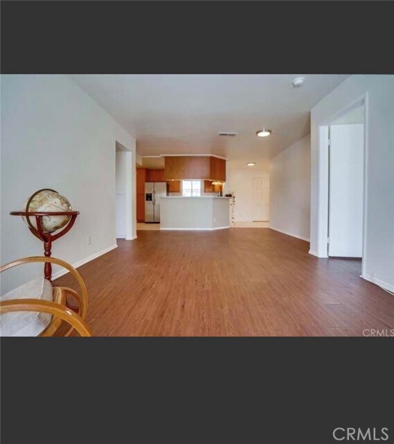 Building Photo - 1200 Gaviota Ave
