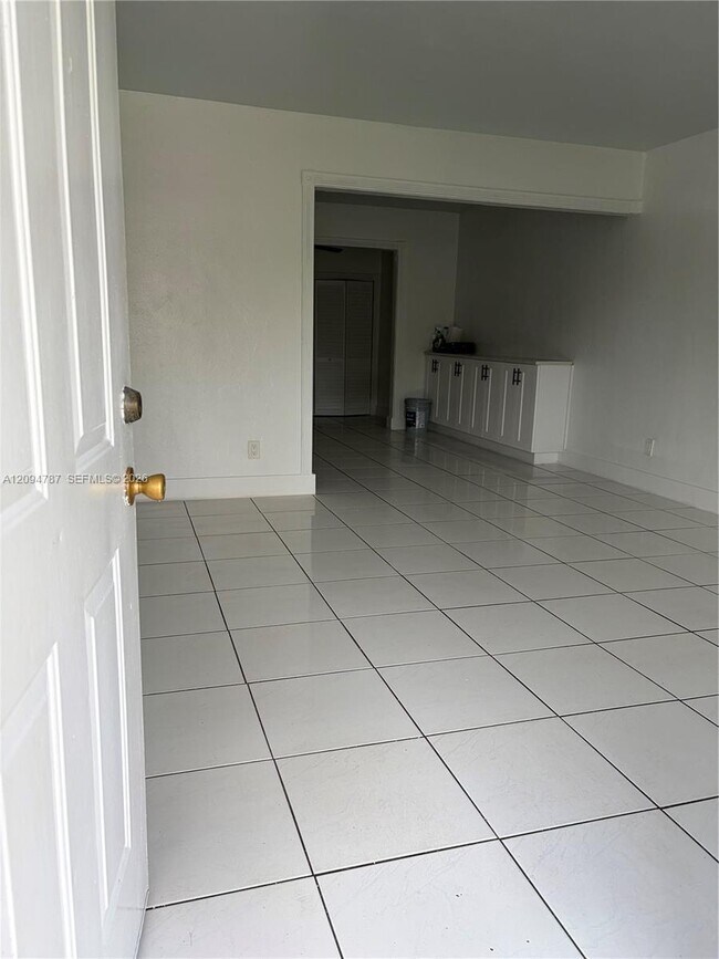 Foto del edificio - 1172 NW 100th Terrace