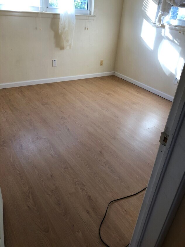 Foto principal - 4932 Floral St