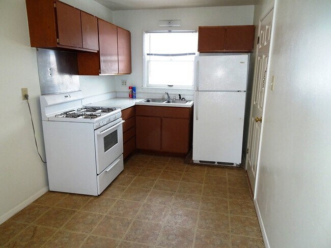 Foto del edificio - 128 Caroline Ct