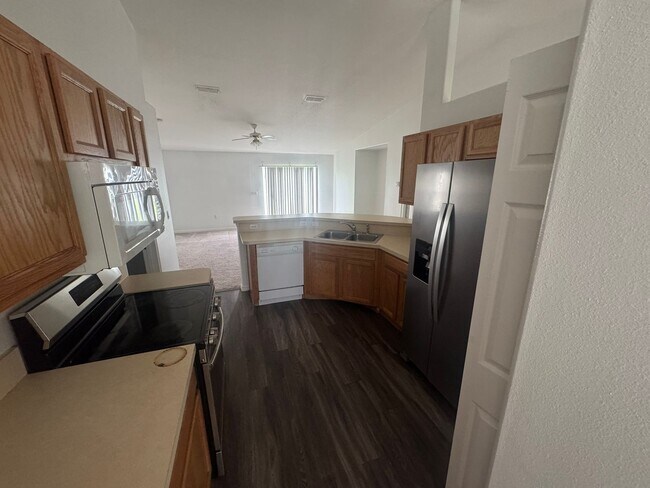 Building Photo - 27 Flatfish Dr