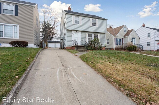 Building Photo - 3 br, 1 bath House - 9504 South Highland A...
