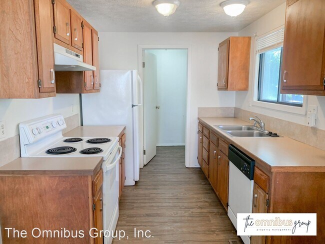 Foto del edificio - 2 br, 1 bath House - 6638 W. 96th Ave