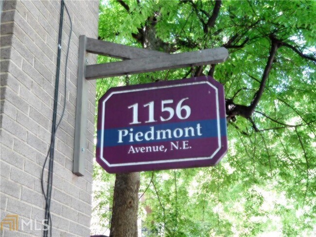 Building Photo - 1156 Piedmont Rd NE