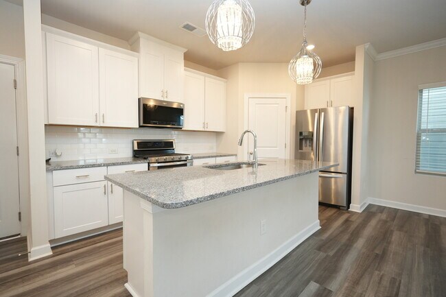 Foto del edificio - 12412 Larue Ln
