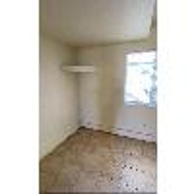 Foto del edificio - 2318-22 EMPRESS STREET