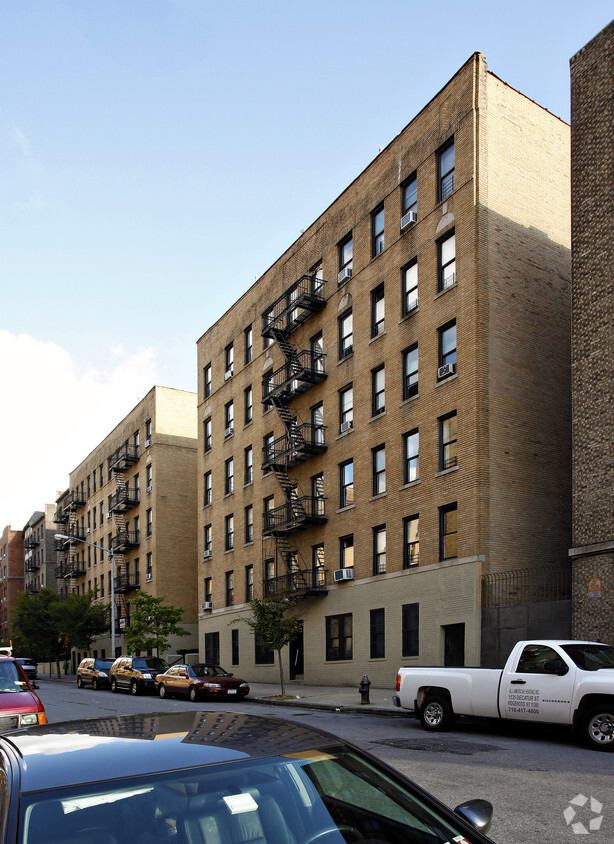 61 Ellwood St, New York, NY 10040 - Apartments in New York, NY ...