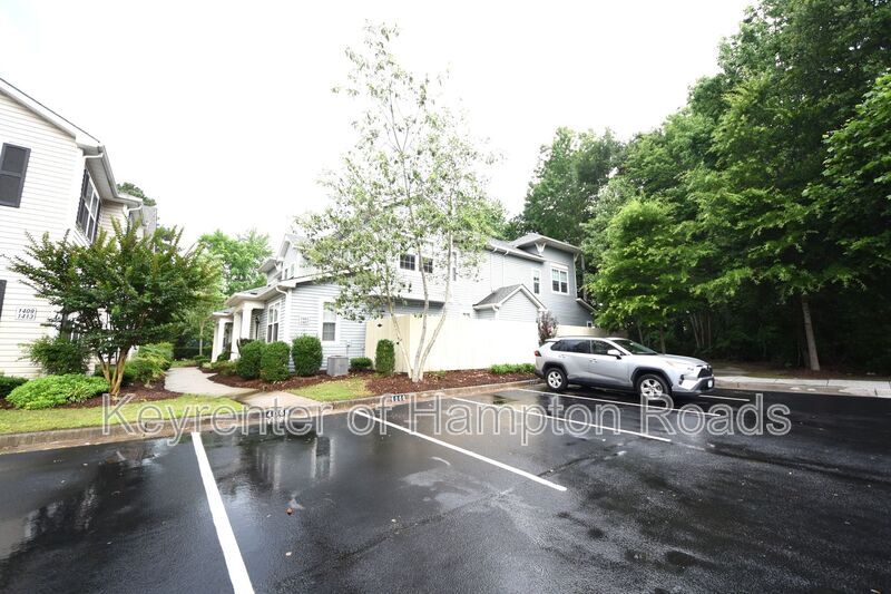Foto principal - 1407 Rollesby Way